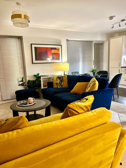 Chester City Centre Waterfront Apartment Apartment in Chester