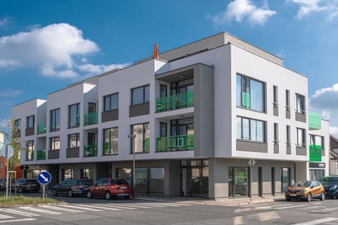 Property building, Neighbourhood, Location