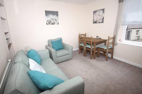 No 28B St Benedict Apartment in Glastonbury