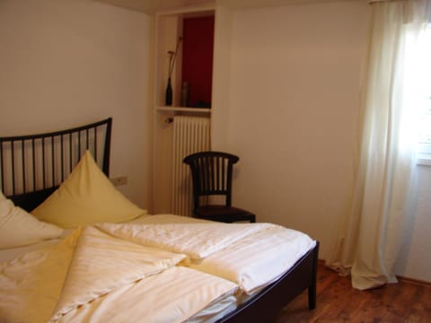 Landgasthof & Hotel "Zum Schwan" GmbH Bed and Breakfast in Rhineland-Palatinate