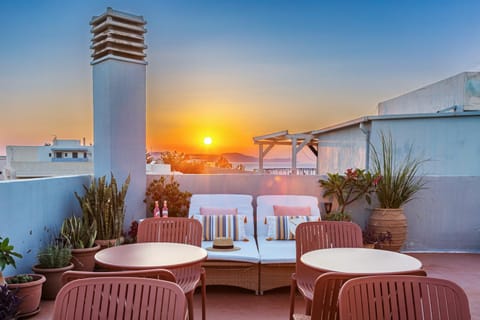 View (from property/room), Balcony/Terrace, Sea view, Sunset
