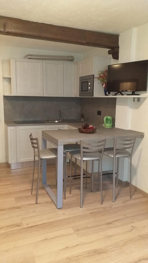 snowflake Apartment in Breuil-Cervinia