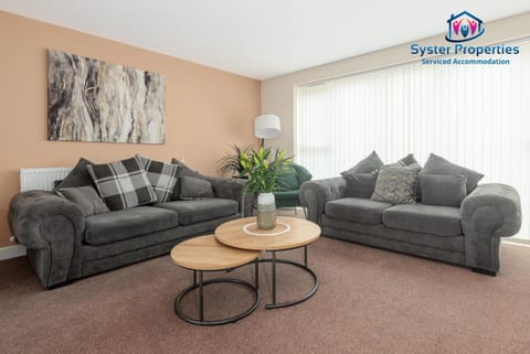 Game Room, TV and multimedia, Living room, Seating area