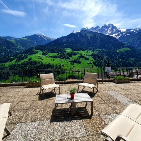 Patio, Balcony/Terrace, Balcony/Terrace, Mountain view