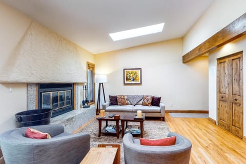 West Vail Condo Retreat House in Vail