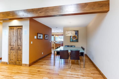 West Vail Condo Retreat House in Vail