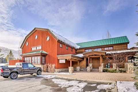 4311 Fairway 9 House in Sun Valley