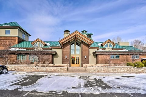 4311 Fairway 9 House in Sun Valley