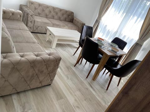 Relax Apartmani Apartment in Montenegro