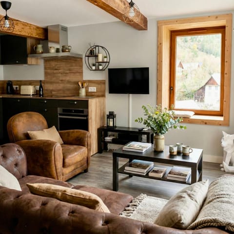 Maison des Alpes accès station Les 2 Alpes 1h Grenoble House in Les Deux Alpes