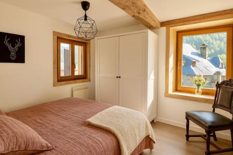 Maison des Alpes accès station Les 2 Alpes 1h Grenoble House in Les Deux Alpes