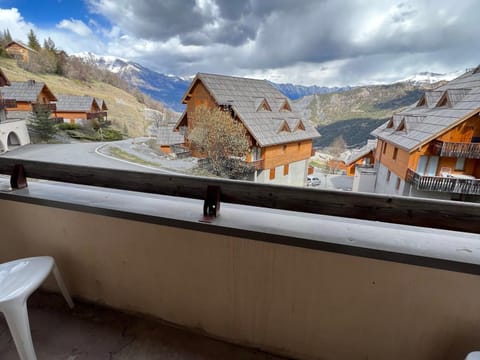 Grand studio 35m² lumineux à Pra-Loup 1500 - FR-1-165A-48 Apartment in Uvernet-Fours