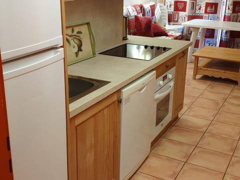 Grand studio 35m² lumineux à Pra-Loup 1500 - FR-1-165A-48 Apartment in Uvernet-Fours