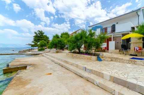Patio, Facade/entrance, Beach