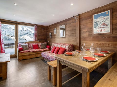 Appartement chaleureux proche pistes, parking inclus, 6 couchages - FR-1-563-93 Apartment in Saint-Bon-Tarentaise