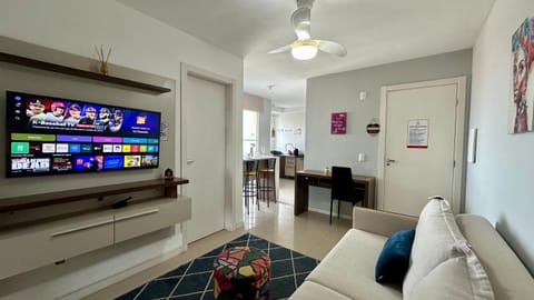 Communal lounge/ TV room, TV and multimedia, Living room, Seating area