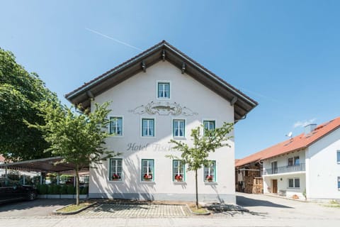 Property building, Facade/entrance, Inner courtyard view