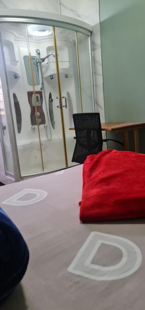 SALAMA LODGE Bed and Breakfast in Cape Town