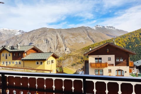 Landmark view, Mountain view