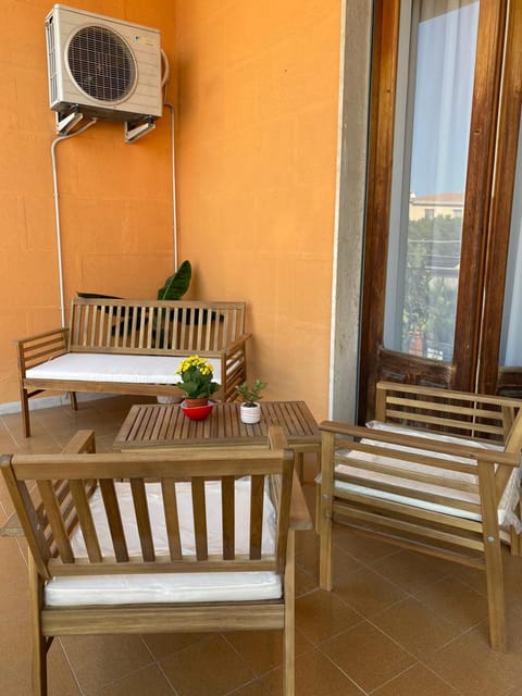 Property building, Balcony/Terrace