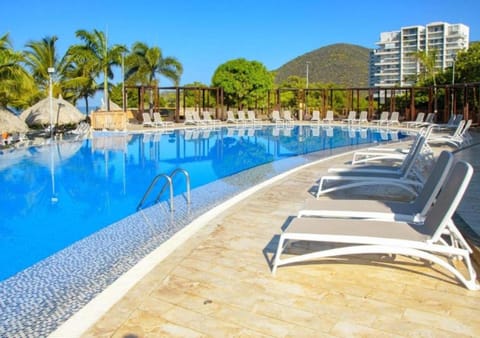 Day, Natural landscape, Mountain view, Pool view, Sea view, Swimming pool, sunbed