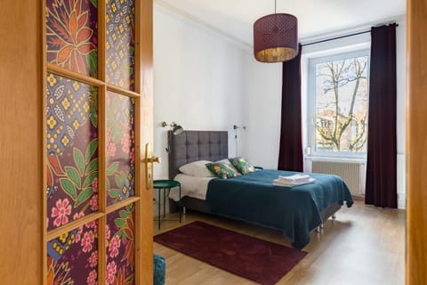 Travel Homes - The Wooden, Spacieux & bon quartier Apartment in Mulhouse