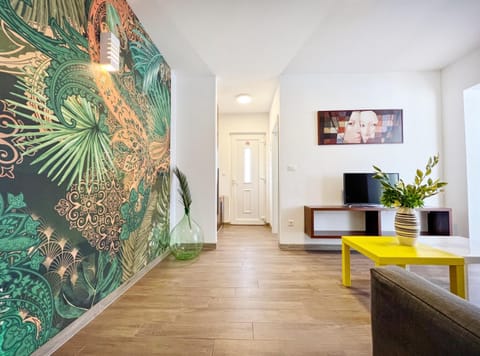 Communal lounge/ TV room, TV and multimedia