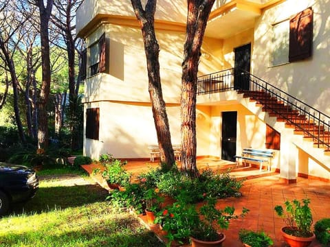 Villa Dei Pini IUN S3571 Apartment in Sardinia