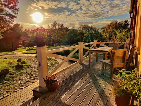 Facade/entrance, Garden view