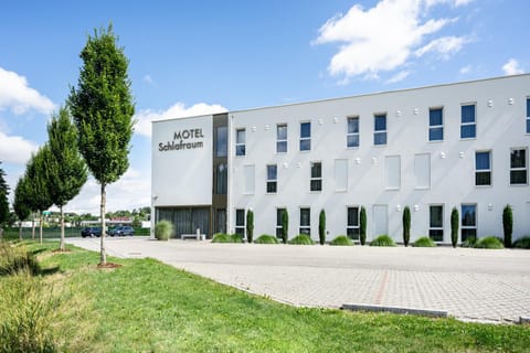 Property building, Off site, Garden