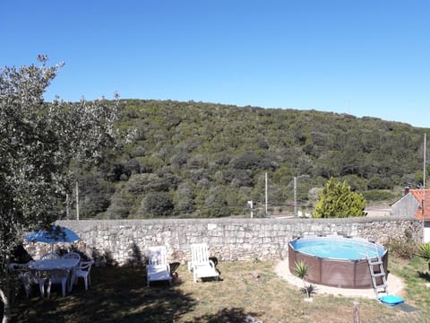 Day, Natural landscape, Pool view, Swimming pool, sunbed