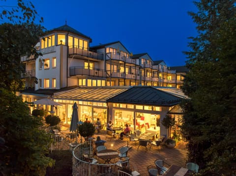 Property building, Balcony/Terrace