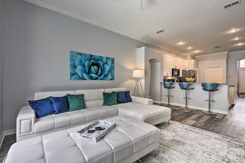 Apopka Single-Story Home with Private Lanai and Pool! House in Apopka