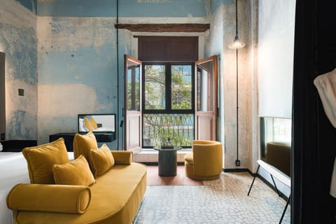 Pug Seal Oaxaca Hotel in Oaxaca