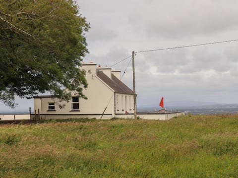 Newtown East House in County Clare