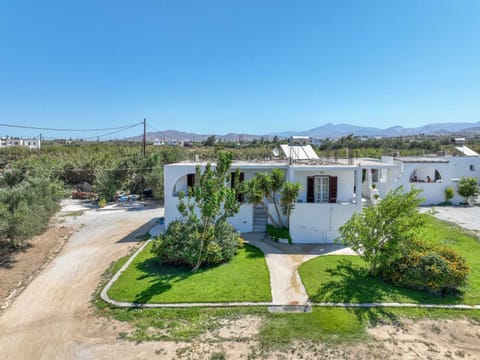 Joanna's Rooms on the Beach Apartment in Naxos, Naxos and Lesser Cyclades, Greece