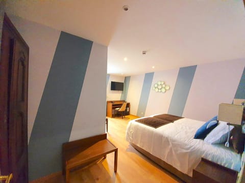 Croix Blanche de Sologne Hotel in Chaumont-sur-Tharonne