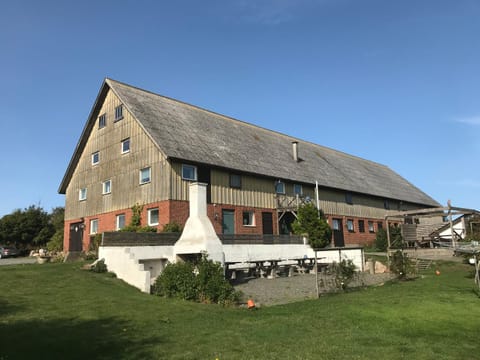 Patio, Facade/entrance, BBQ facilities, Garden