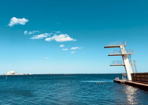 Toppmodernt litet hus nära Kalmar slott och havet House in Kalmar County, Sweden