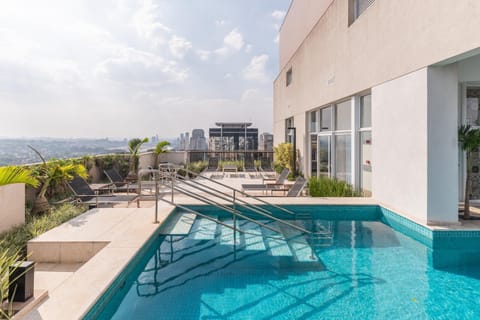 Property building, Day, City view, Area and facilities, Swimming pool, sunbed