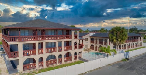 Property building, Balcony/Terrace