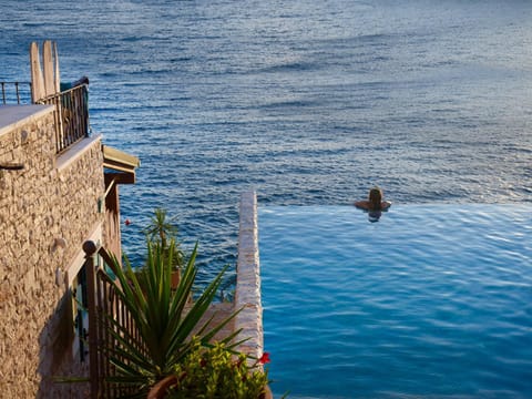 Sea view, Swimming pool