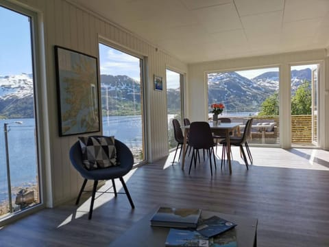Waterfront Senja Apartment in Nordland, Norway
