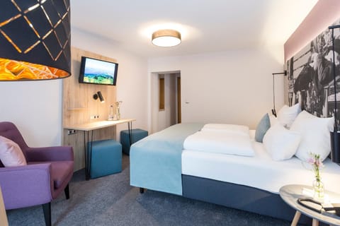 TV and multimedia, Photo of the whole room