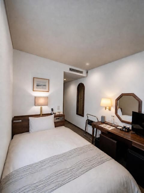 Bed, TV and multimedia, Bedroom, air conditioner