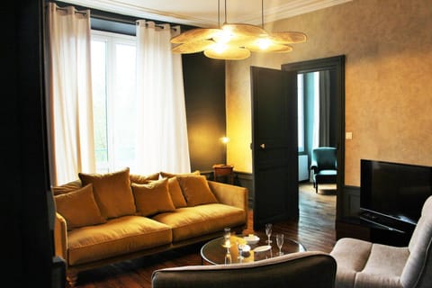 Henri IV Apartment in Chartres