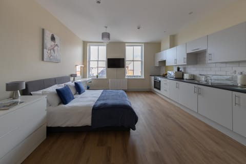 Hereford City Centre - Apartment 7, Isabella House - Modern Apartment In The Heart of The City - Sleeps 2 Guests - Hosted by RENTMYHOUSE Apartment in Hereford