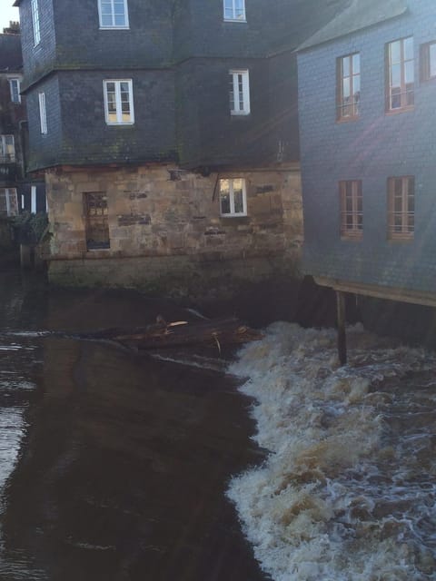 nuit sur le pont 5 Apartment in Landerneau