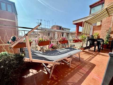 Penthouse Salus sea view terrace Apartment in Ostia