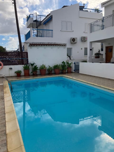 Andromeda Beach house House in Poli Crysochous